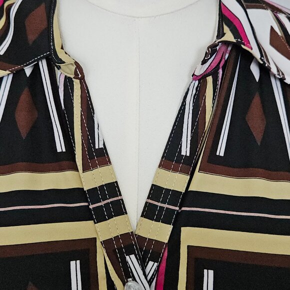 Essentials by Milano Blouse L – Geo Print Button Front Tunic Top - Picture 5 of 8